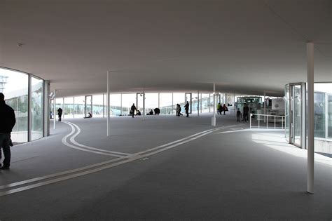 sanaa Rolex learning center